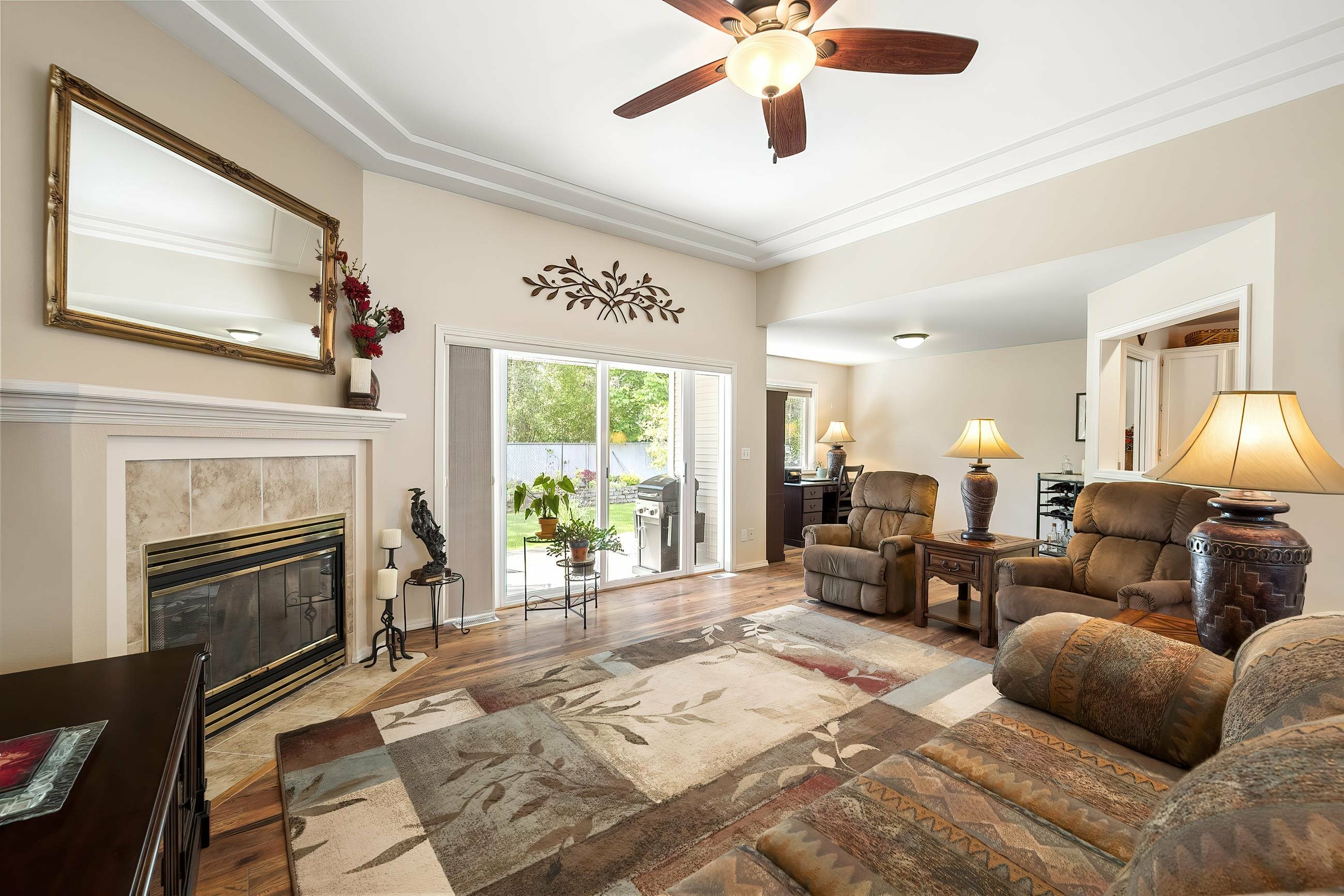 Property Photo: 10 E Falcon Ave . WA 99218
