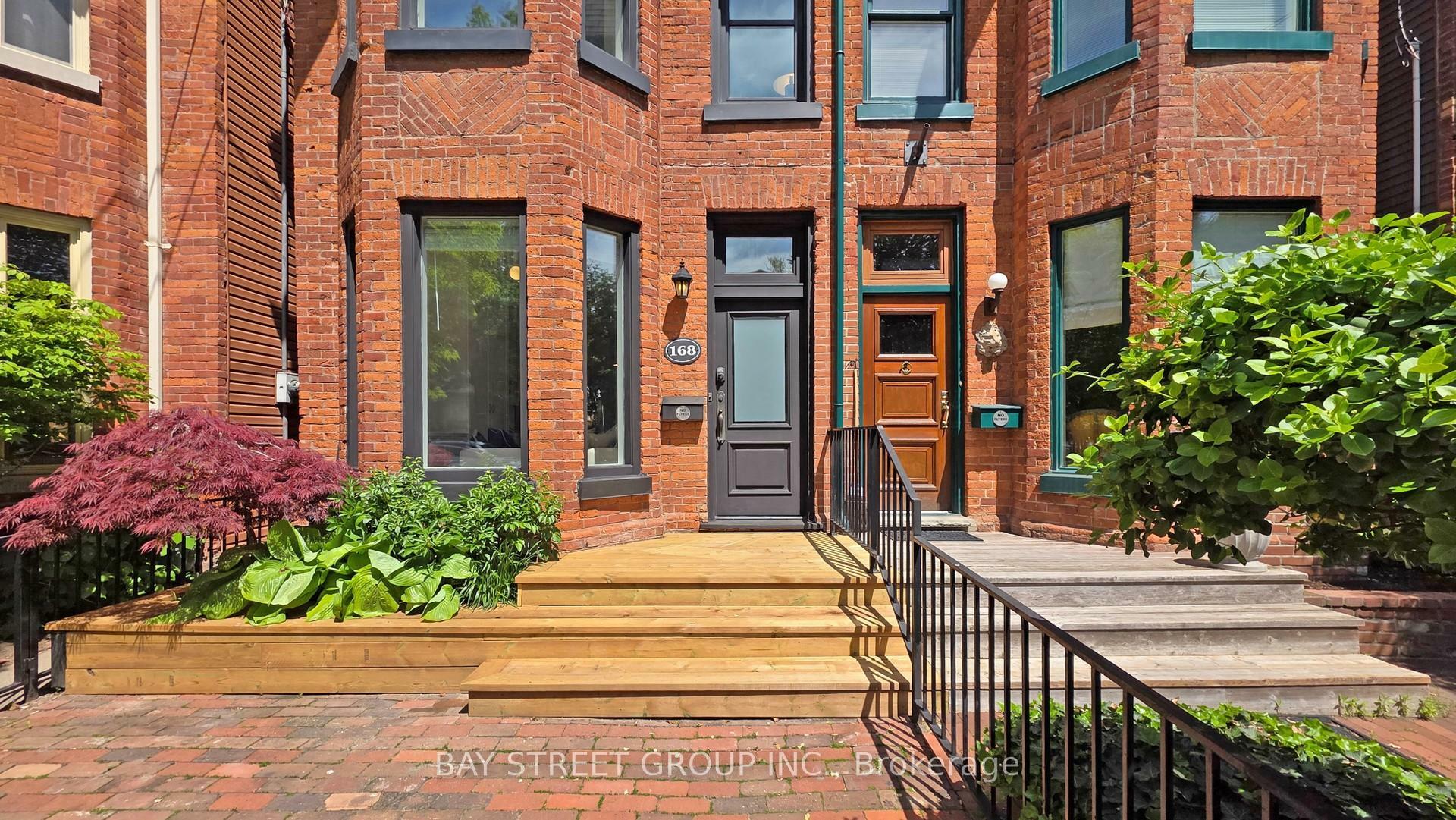 Property Photo: 168 Macpherson Avenue ON M5R 1W8