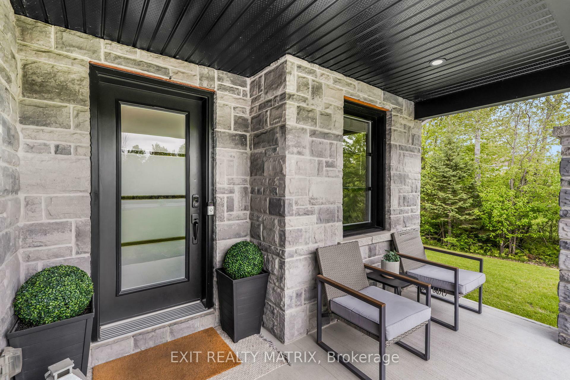Property Photo: 1463 Vinette Road ON K0A 1N0