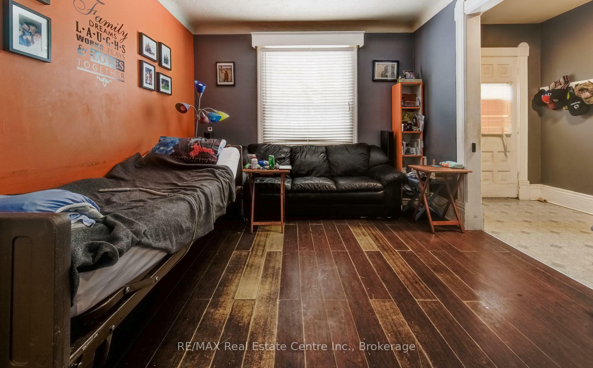 Property Photo: 46 Port Street ON N3S 1Y2