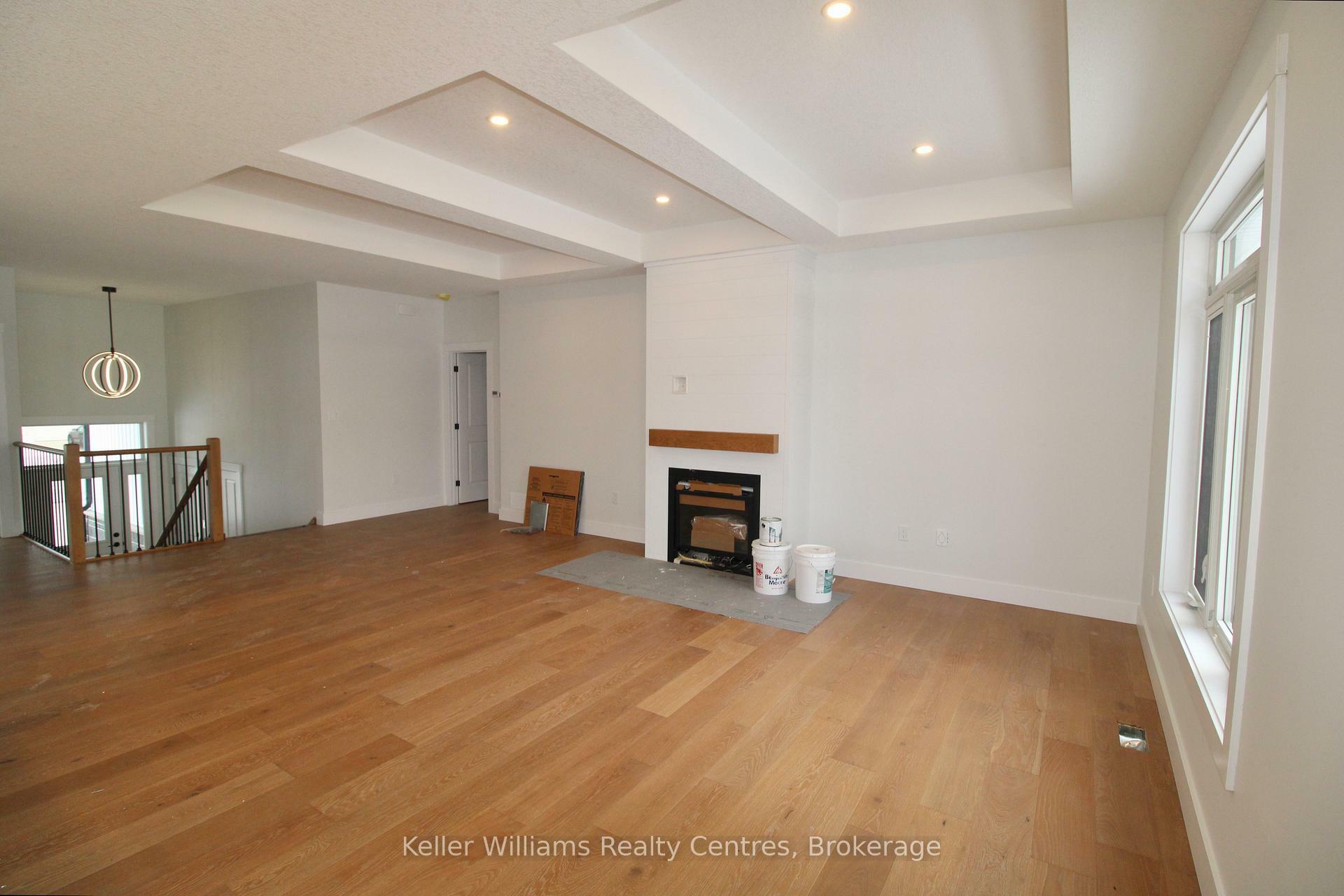 Property Photo: 624 26th Avenue ON N4N 3B8