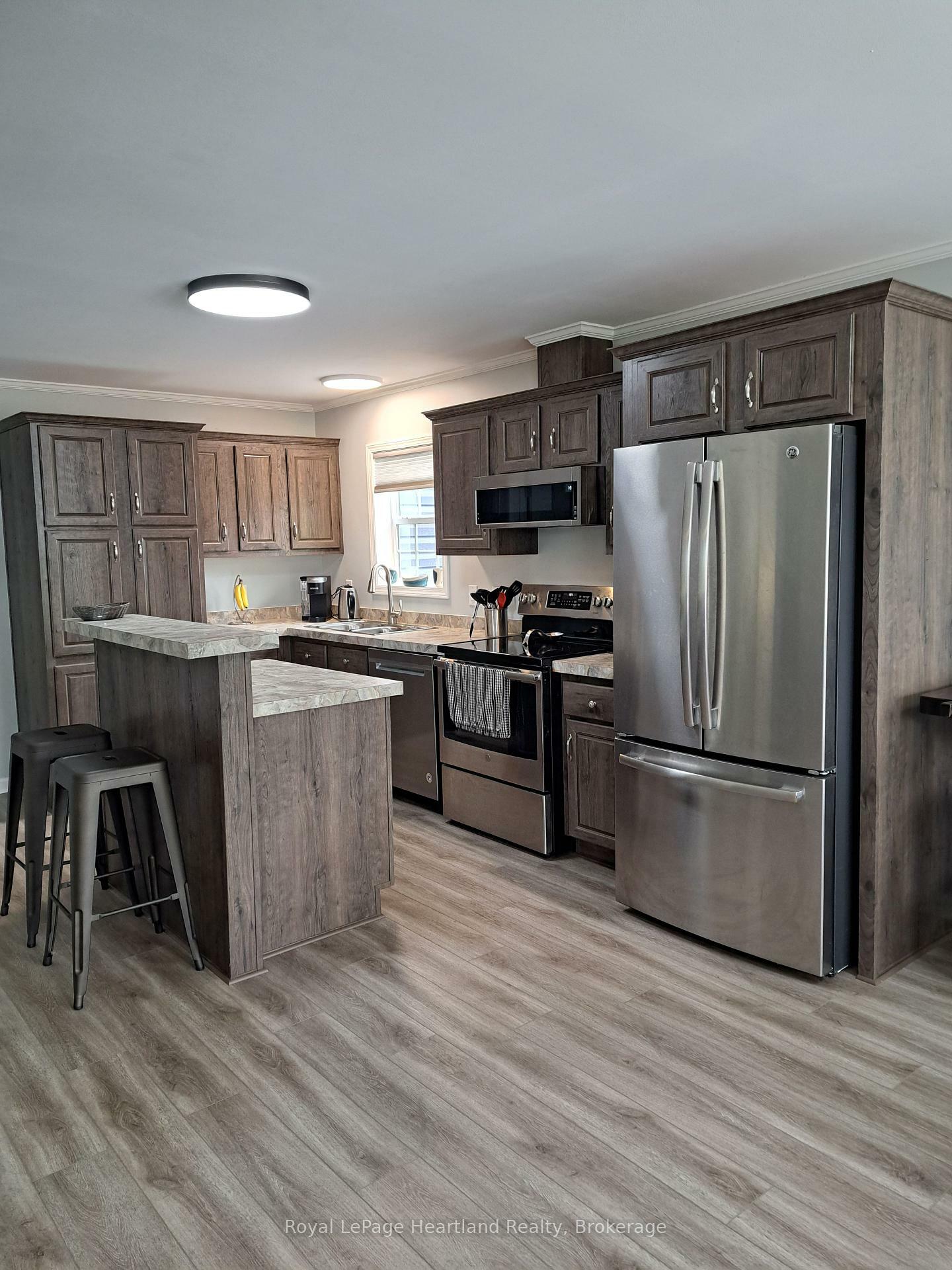 Property Photo: 38 Bond Street ON N7G 0C5