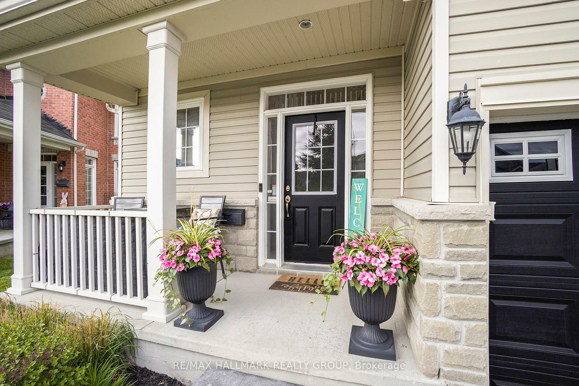Property Photo: 213 Pendra Way ON K2W 0A6