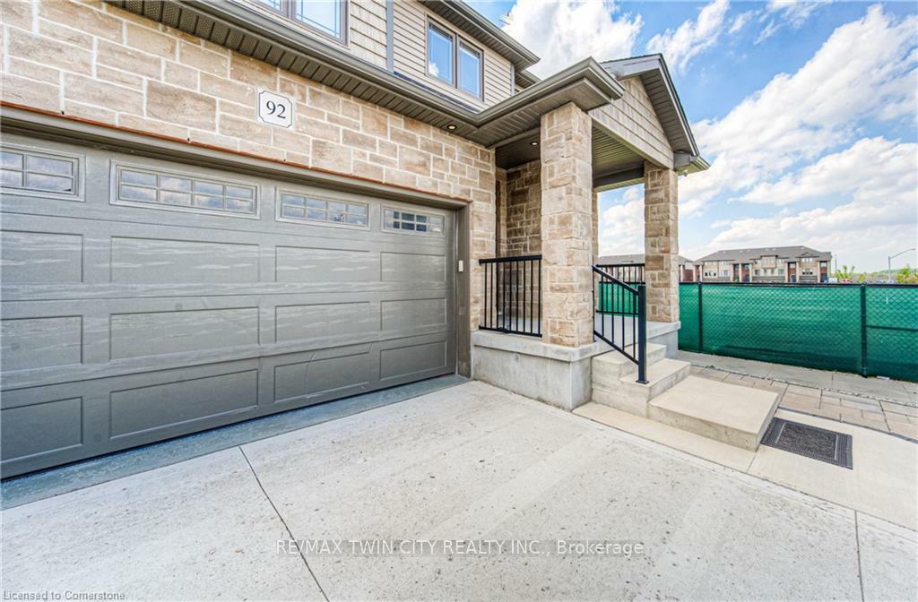 Property Photo: 92 Lasby Lane ON N0B 1M0