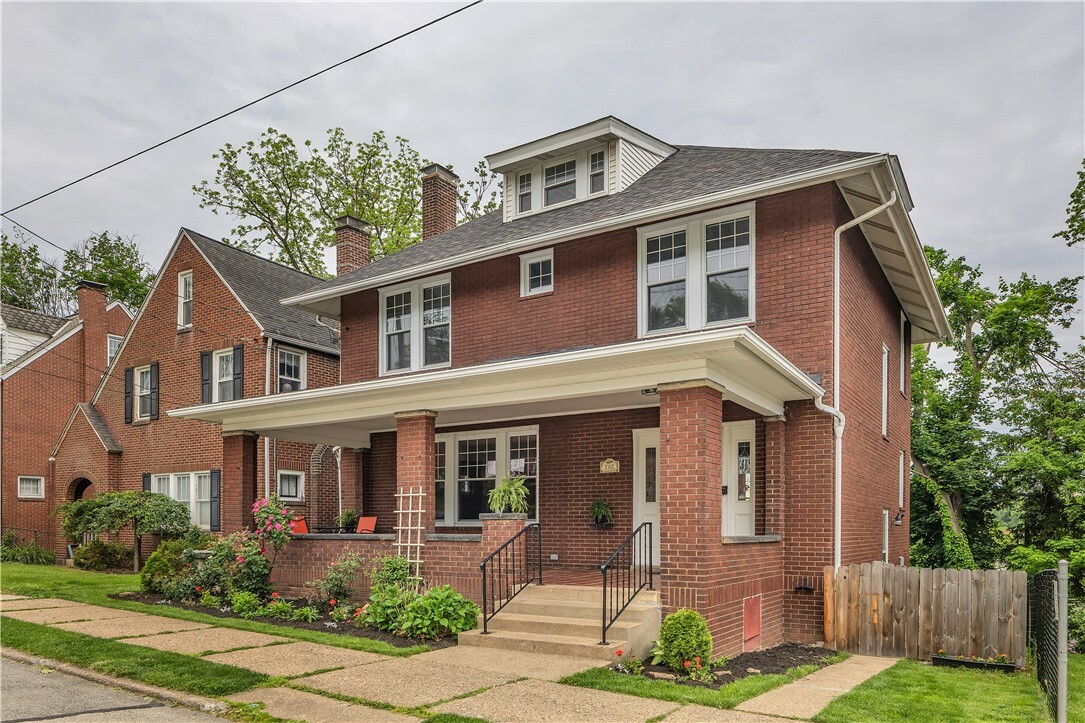 Property Photo: 202 Tremont Ave PA 15601