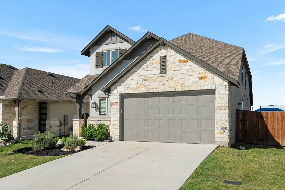 Property Photo: 121 Rangel Drive TX 78642