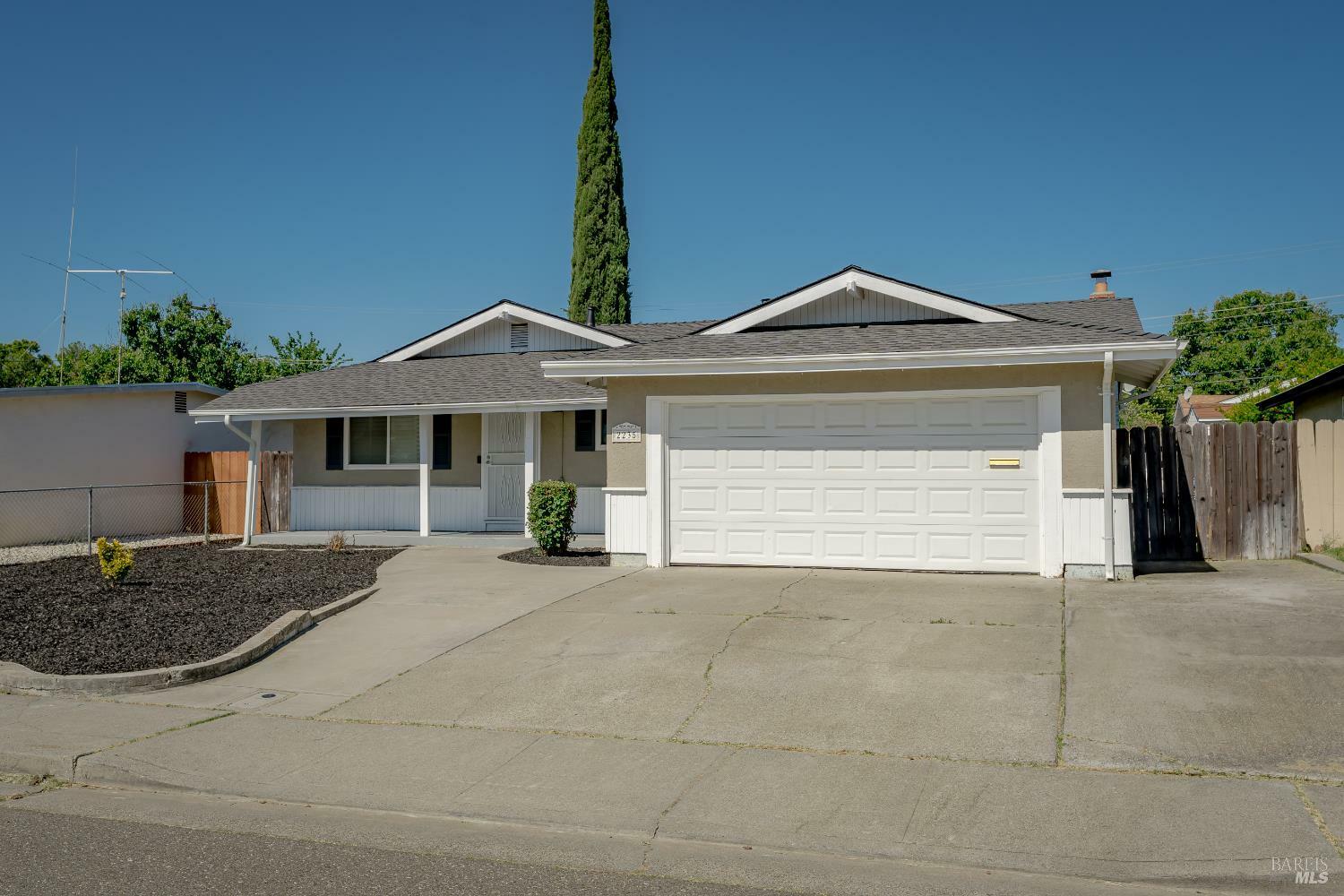 Property Photo: 2235 Nottingham Drive CA 94533