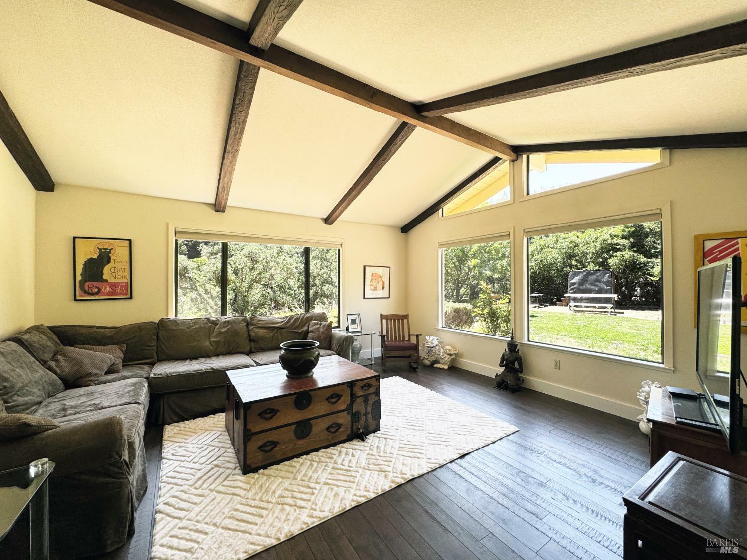 Property Photo: 1321 Oak Knoll Road CA 95482