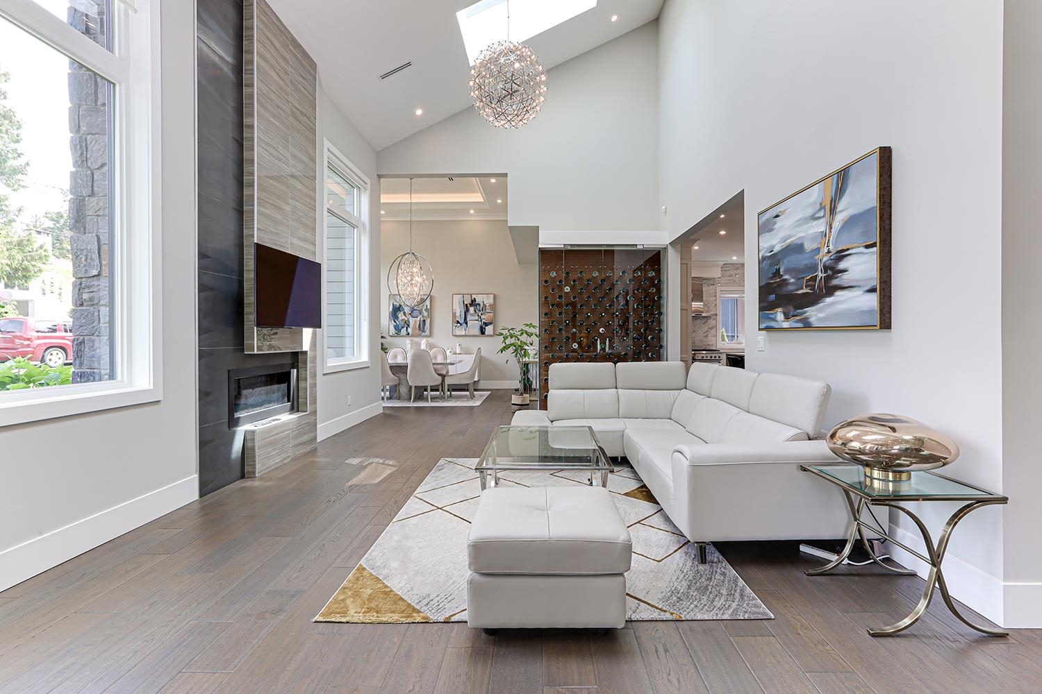 Property Photo:  5032 Walker Avenue  BC V4M 1A7 