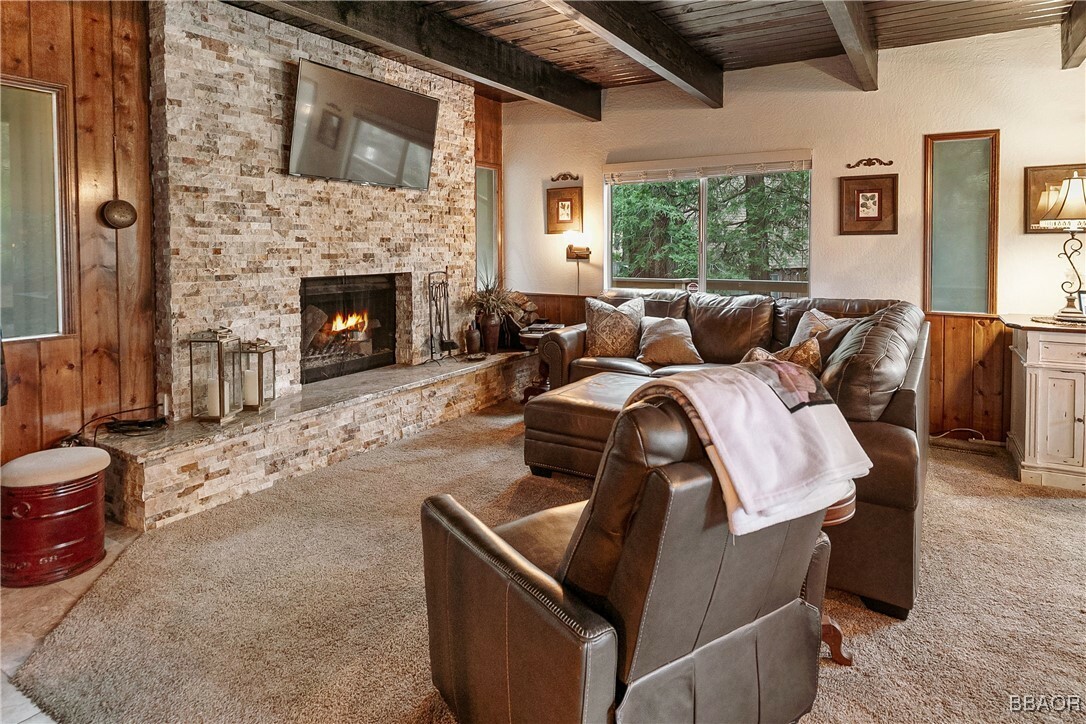 Property Photo:  1213 Jungfrau Drive  CA 92325 