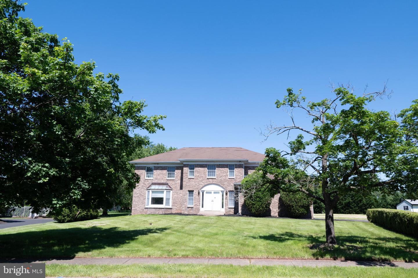 Property Photo: 588 Weikel Road PA 19446
