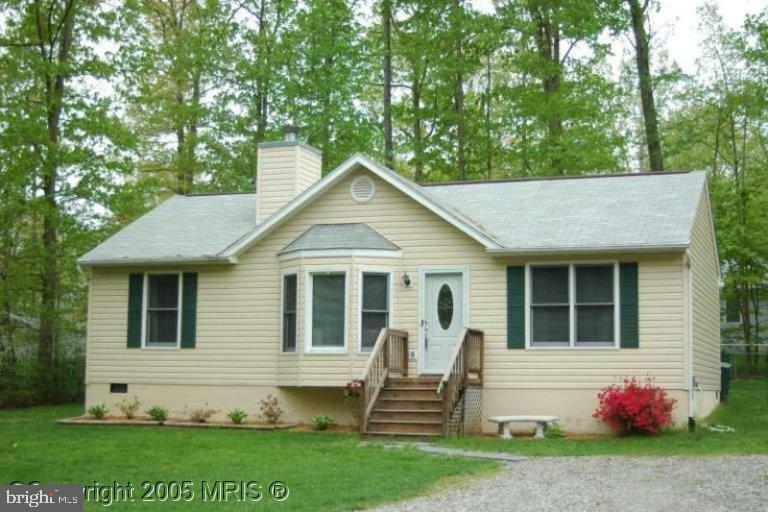 Property Photo: 721 Canterbury Drive VA 22546