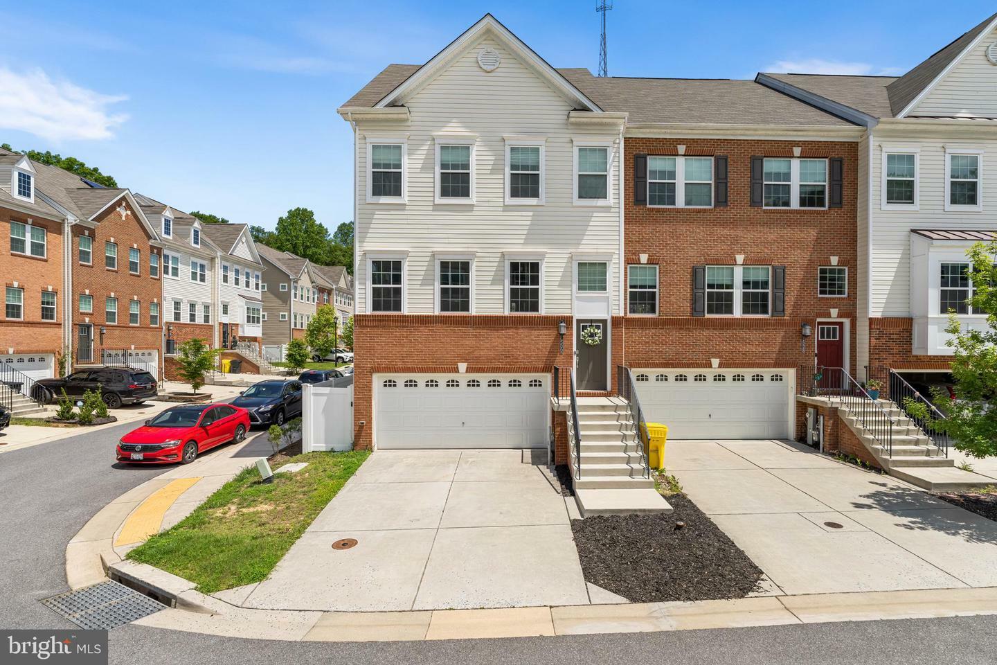Property Photo: 1530 Witchhazel Circle MD 21054
