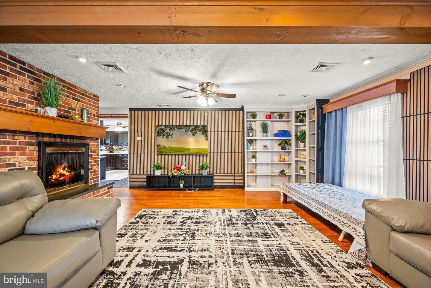 Property Photo: 1531 Wheatfield Lane PA 18974