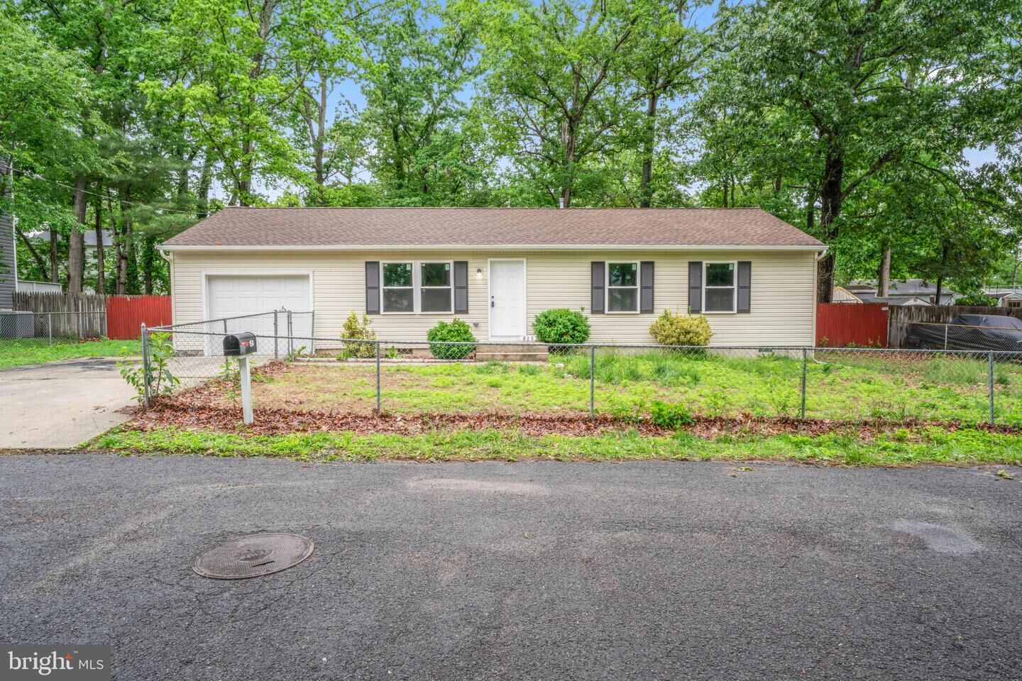Property Photo:  156 Dennis Avenue  NJ 08015 