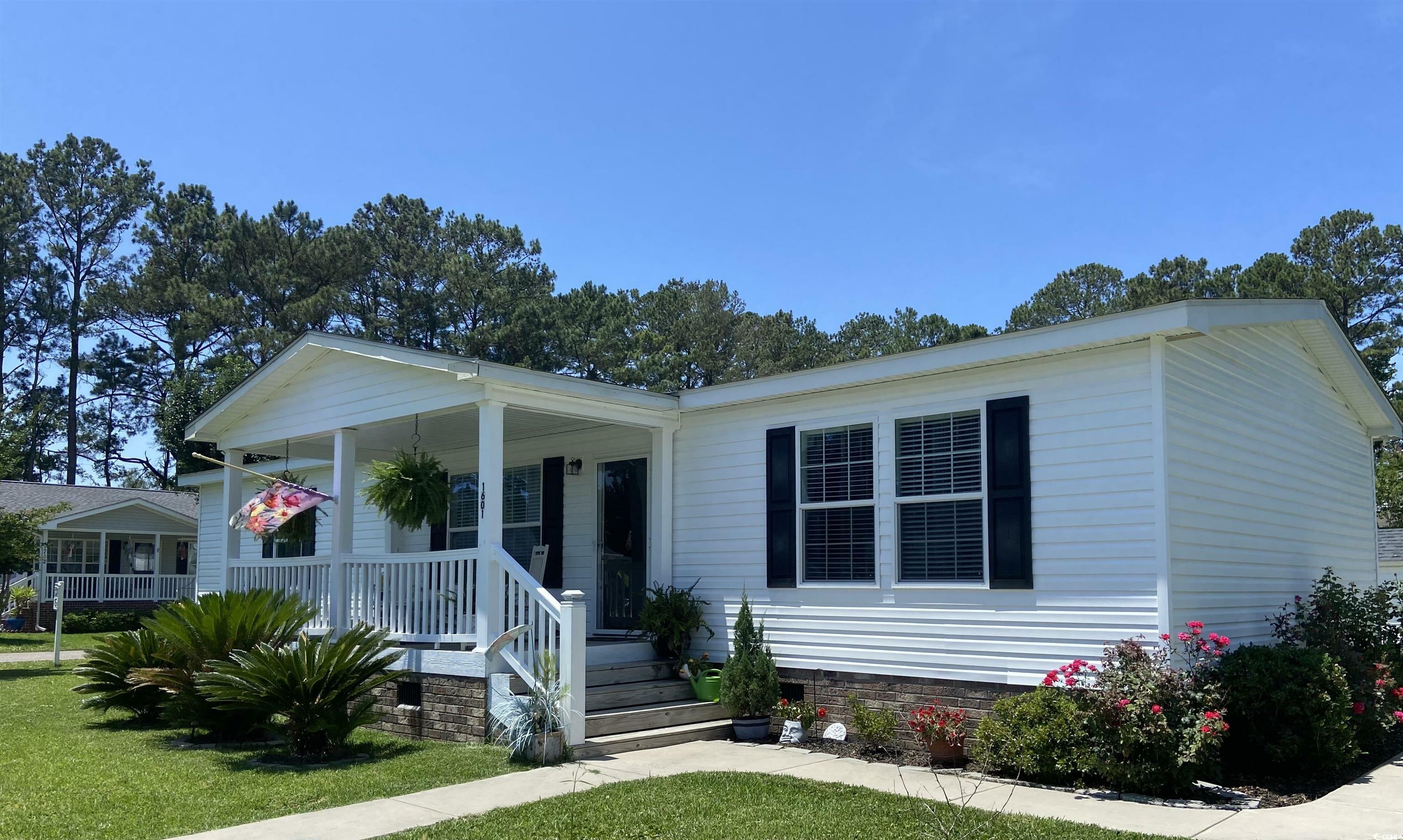 Property Photo: 1601 Carlton Dr. SC 29577