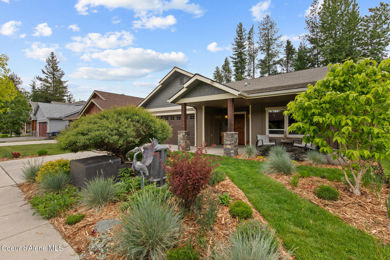 Property Photo:  305 Maddie Ln  ID 83864 