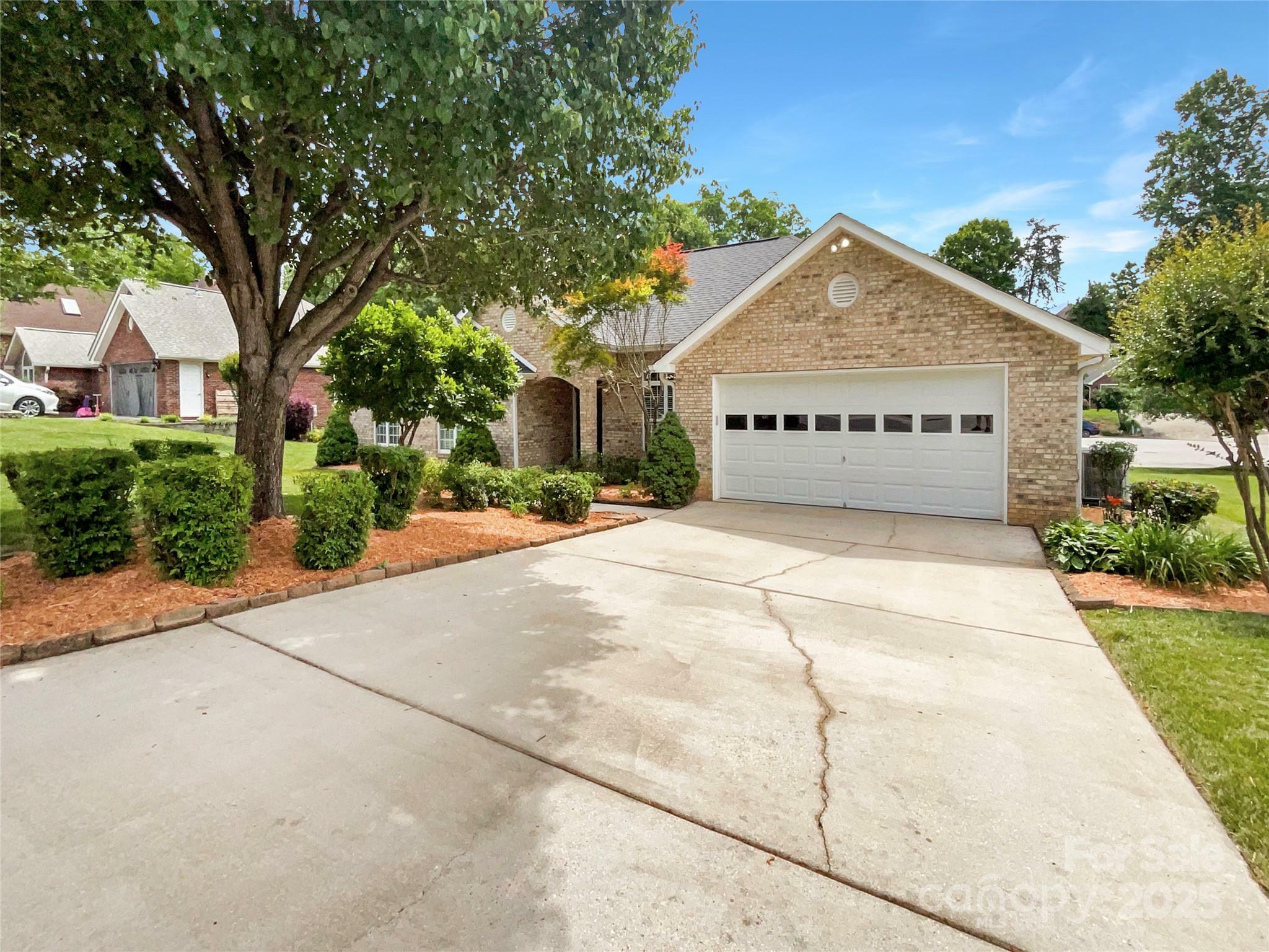 1326 Crown Ridge Drive  Fort Mill SC 29708 photo