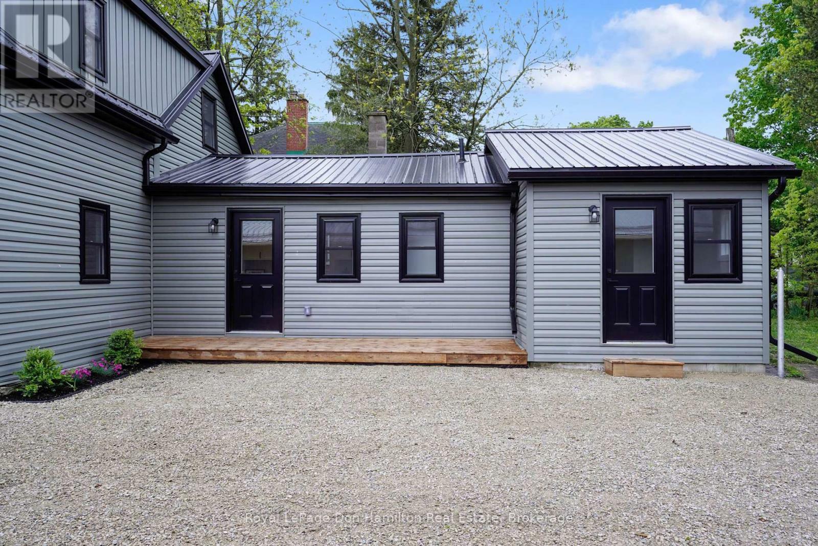 Property Photo: 74 Victoria Street West ON N0G 2W0