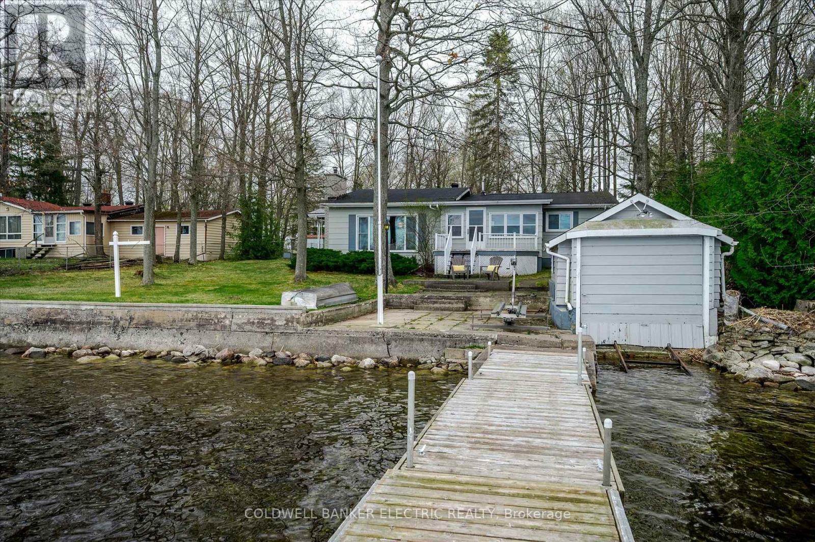 Property Photo:  318 Fothergill Isle  ON K9J 6X2 