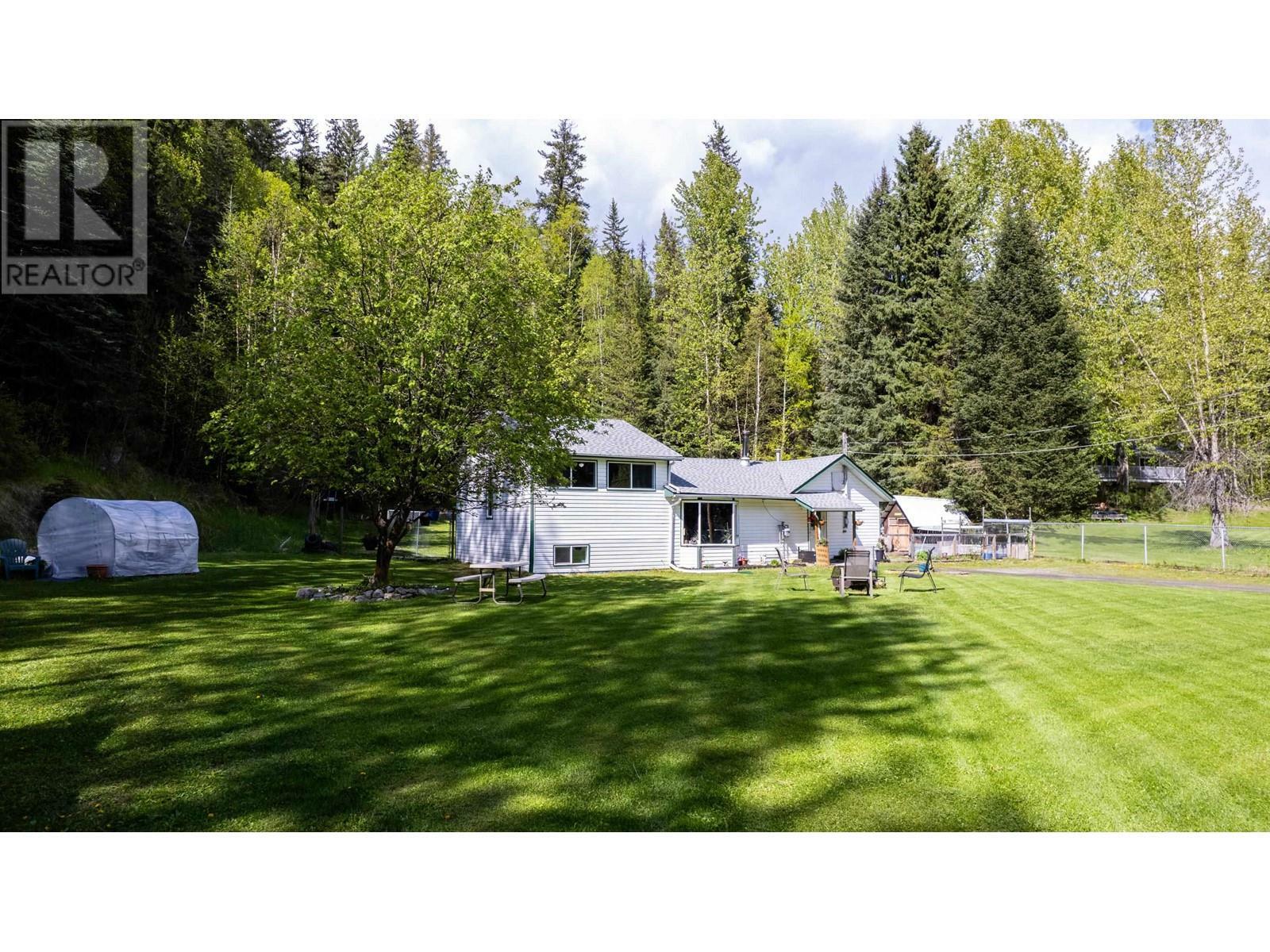 Property Photo: 1700 Fraser Flats Road BC V2K 5S4