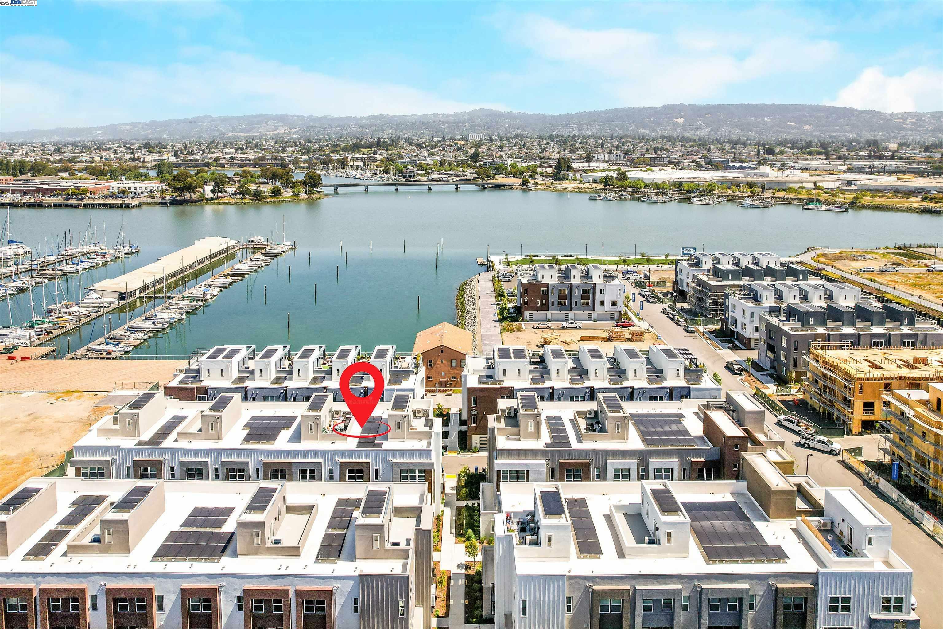 Property Photo: 2119 Stanford Street CA 94501