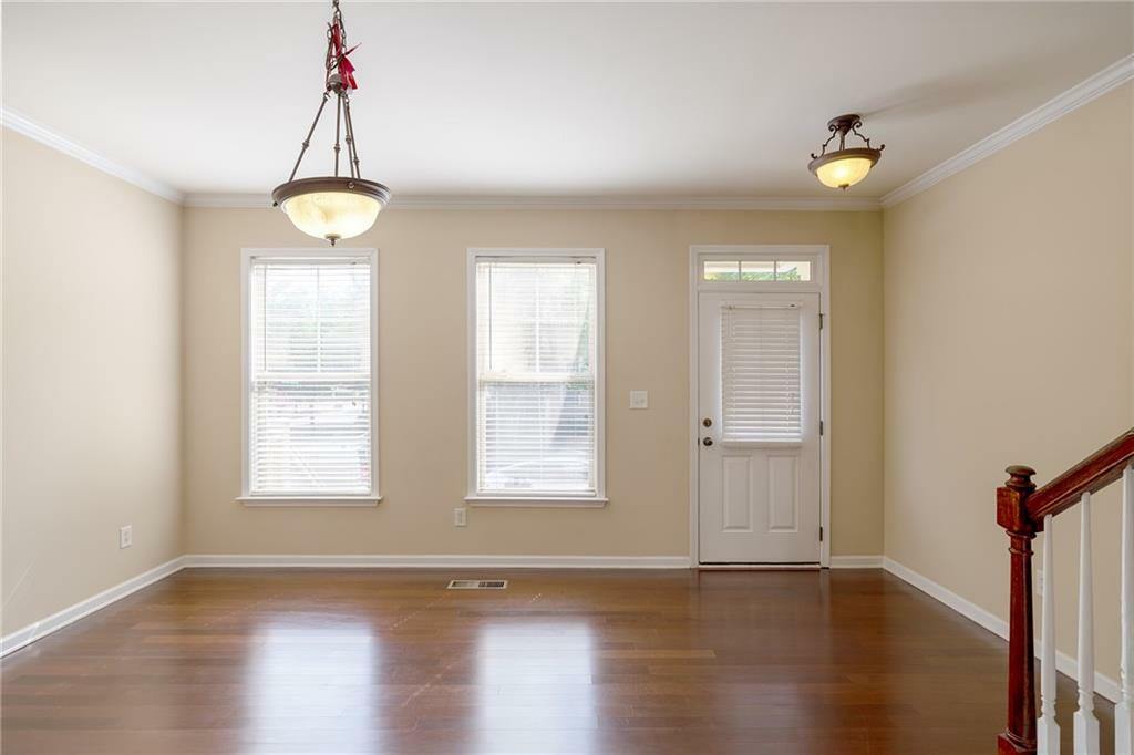 Property Photo: 4400 Village Field Place GA 30024