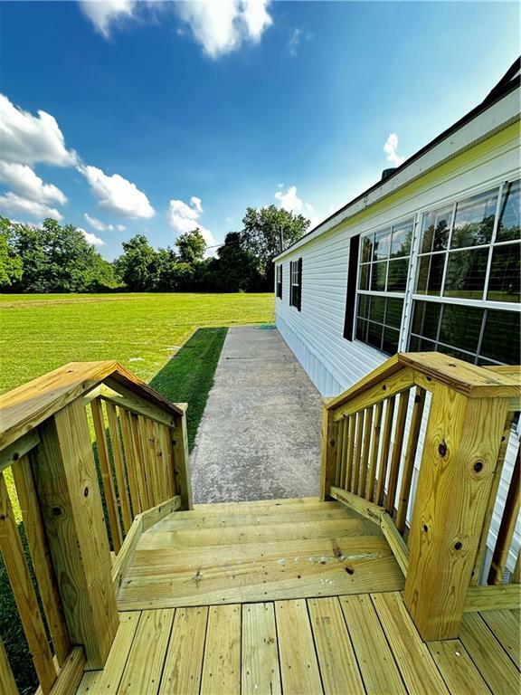 Property Photo: 152 Matties Lane LA 71341
