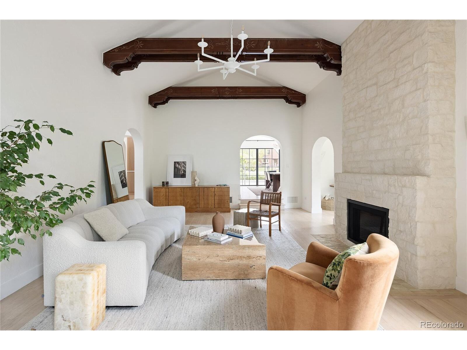 Property Photo: 5800 E 6th Avenue Pkwy CO 80220