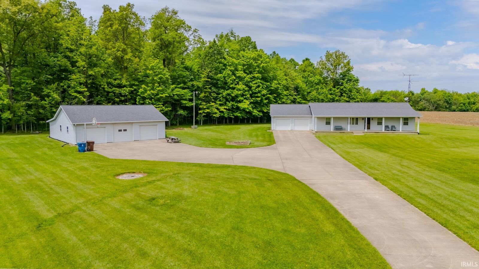 Property Photo:  11542 S 700 E  IN 46940 