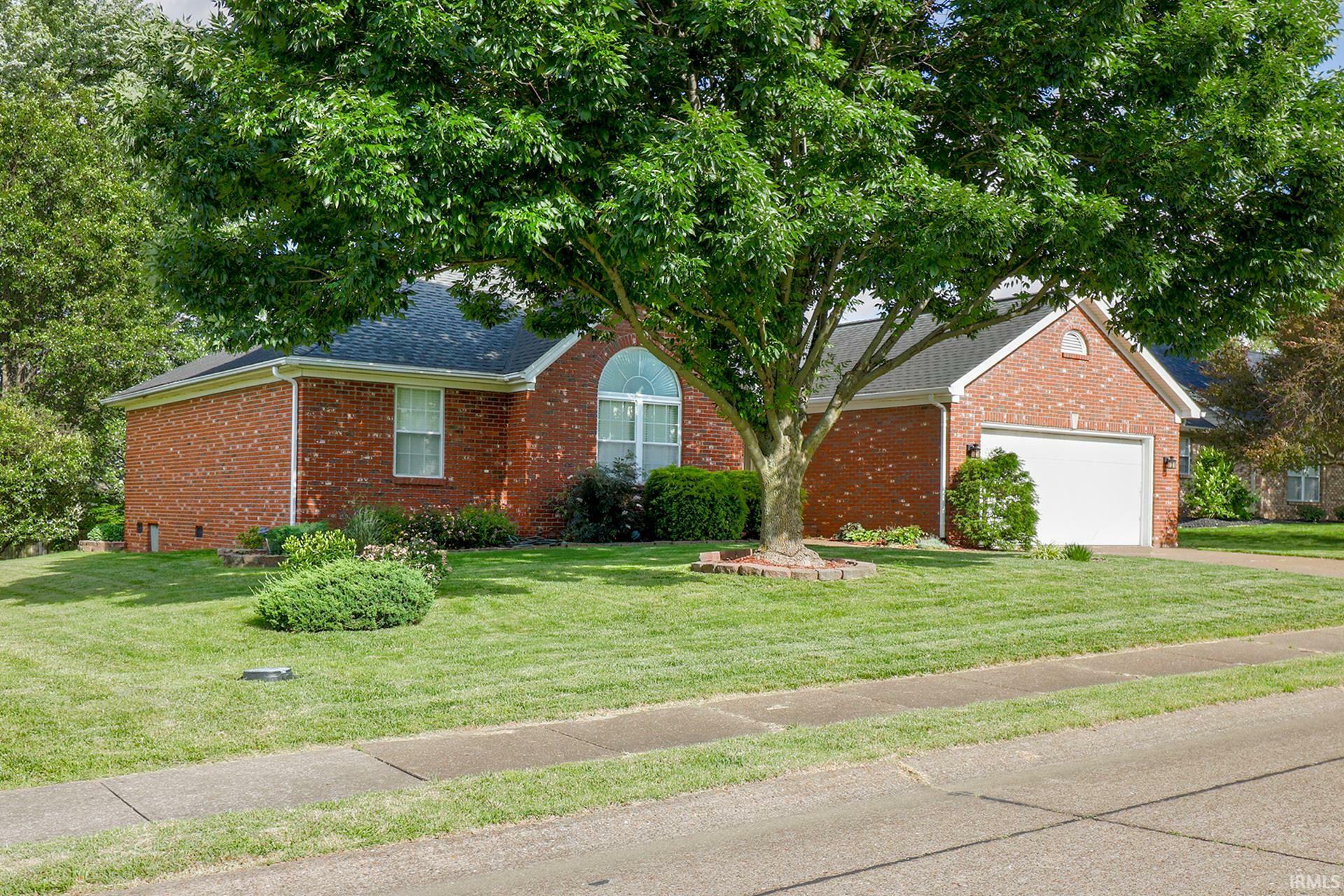 Property Photo: 3766 Canterbury Court IN 47630-7301