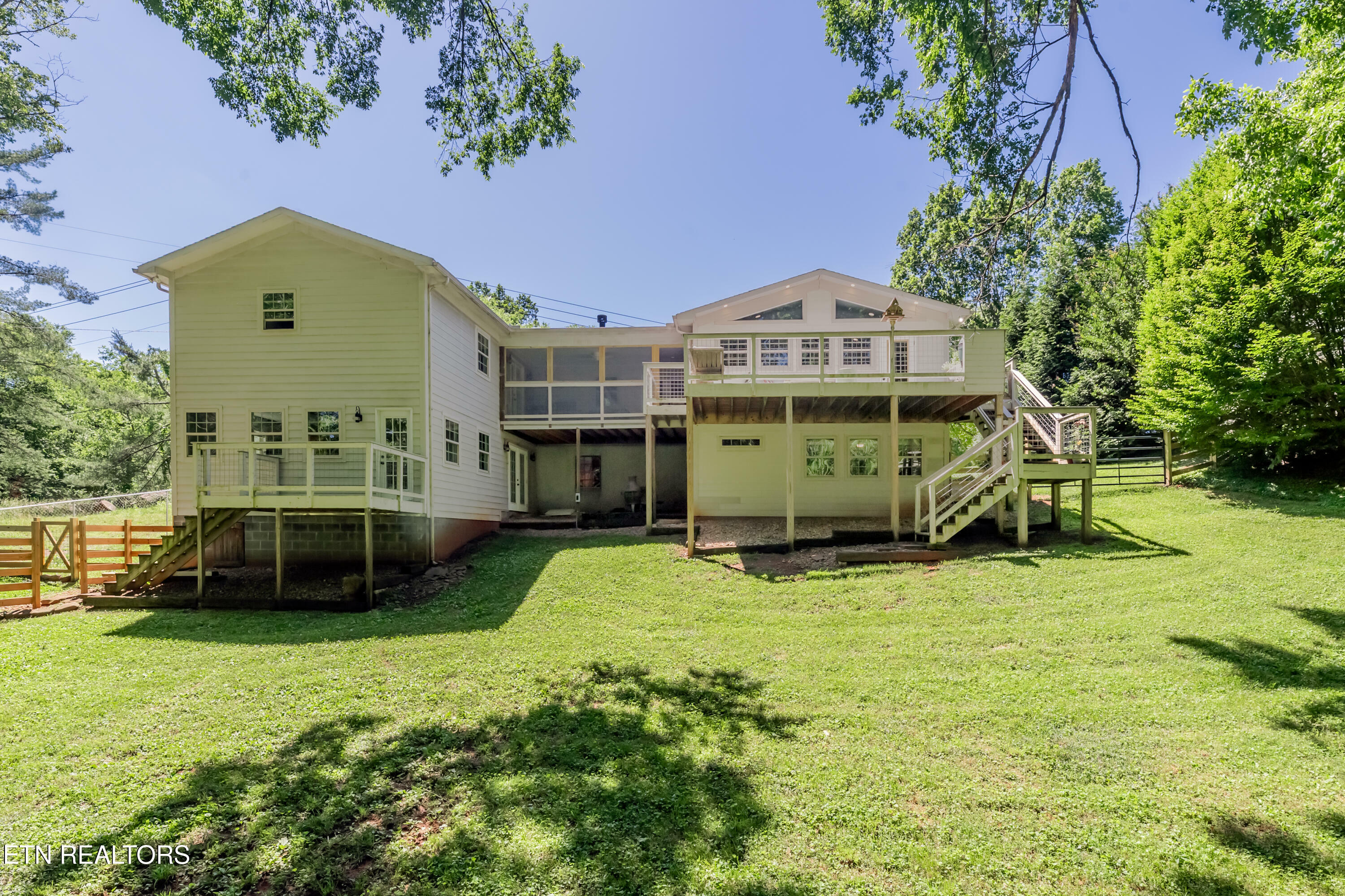 Property Photo: 1932 Duncan Rd TN 37919