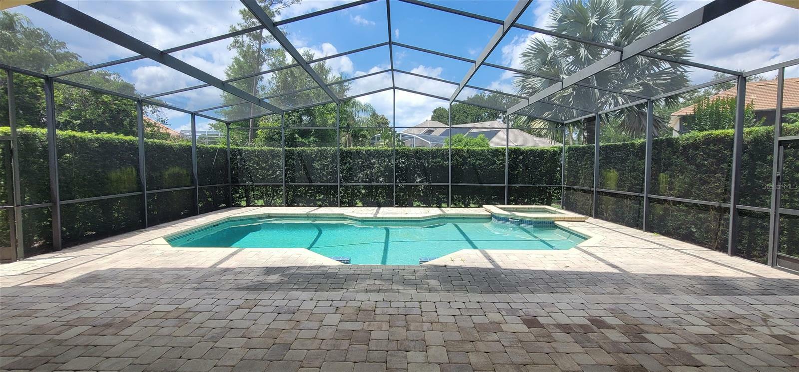Property Photo: 8719 Kenmure Cove FL 32836
