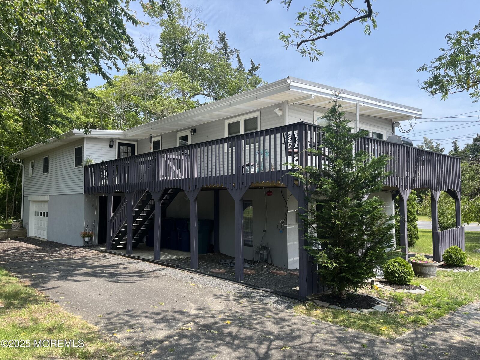 Property Photo:  104 Price Drive  NJ 08087 