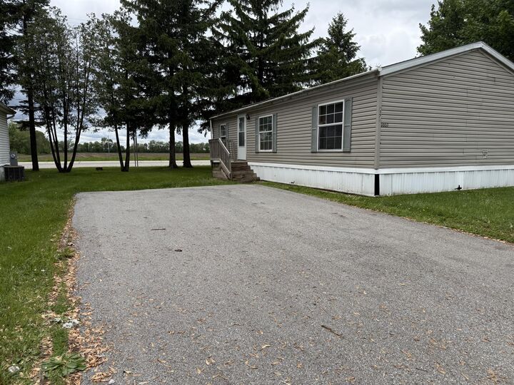 Property Photo:  501 N US 131 Highway  MI 49099 