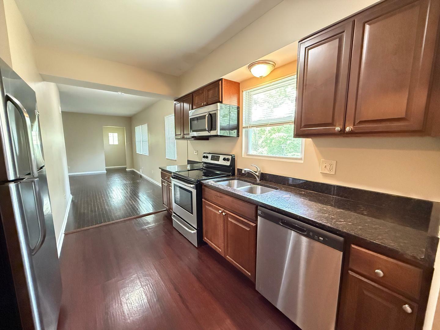Property Photo: 5S074 Karns Road IL 60563