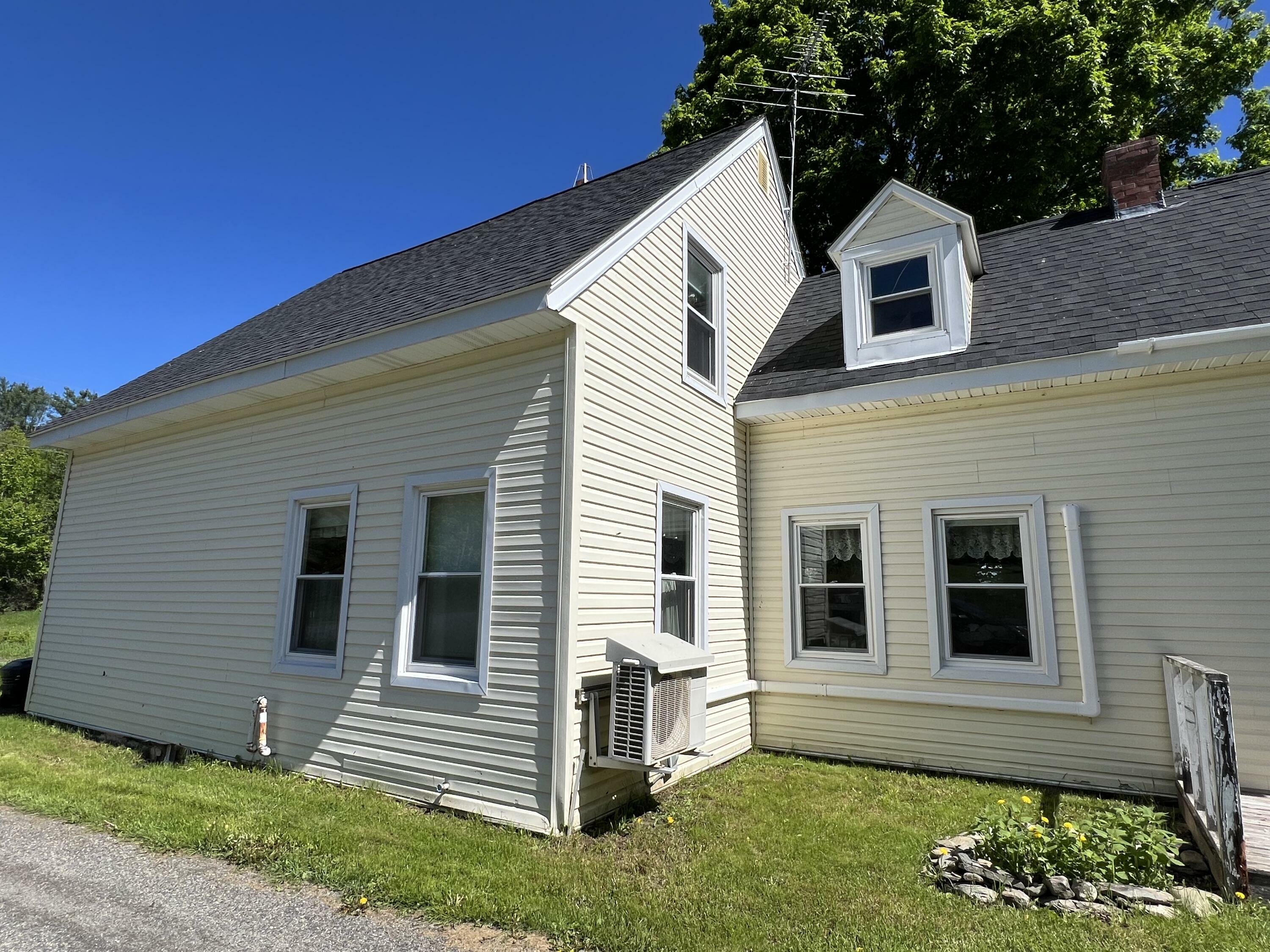 Property Photo: 96 Exeter Road ME 04939