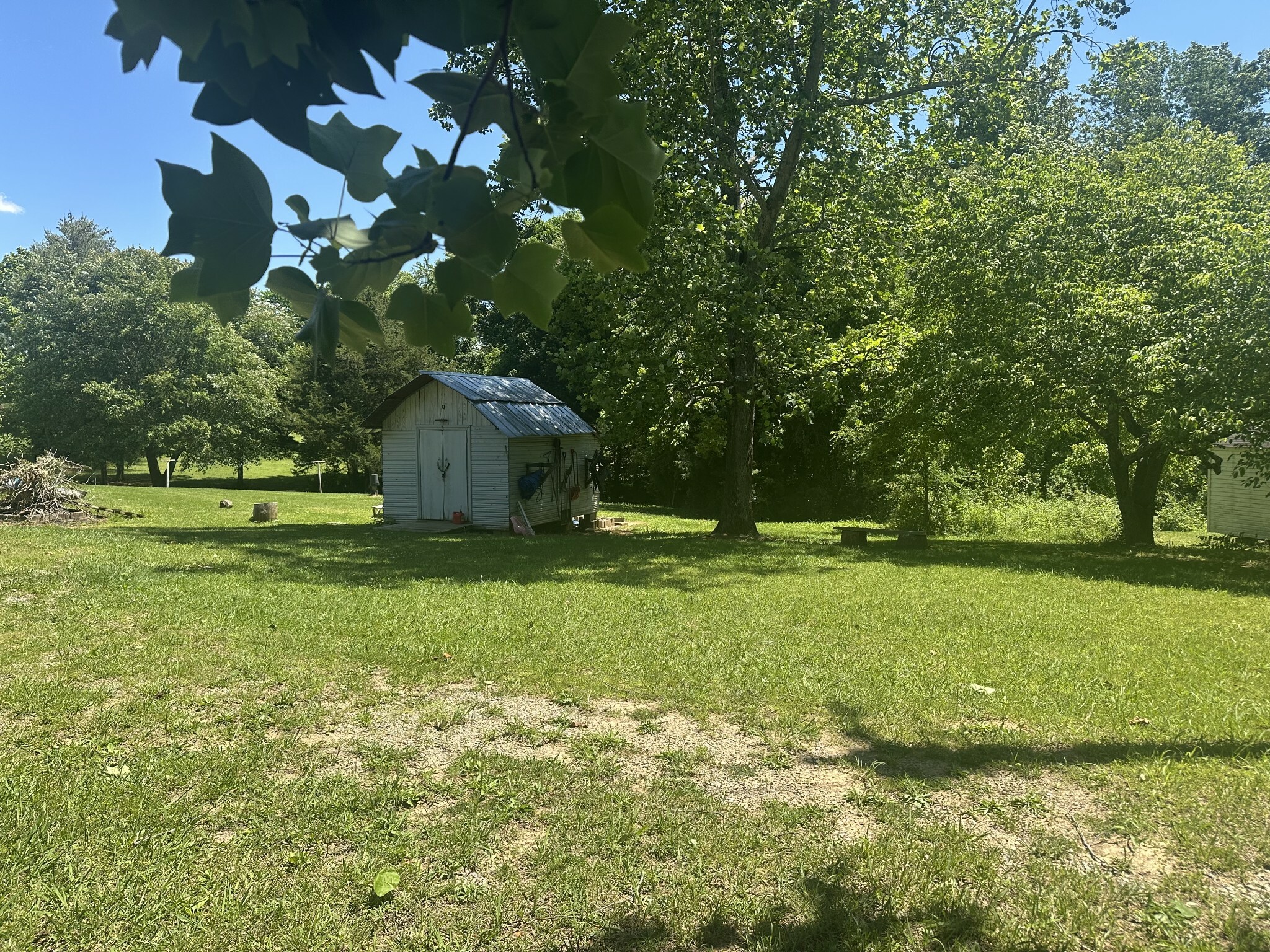 Property Photo: 3111 Old New Cut Rd TN 37172
