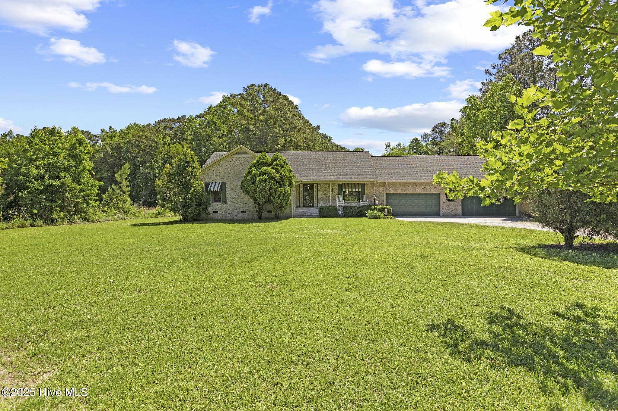Property Photo: 418 Grants Creek Road NC 28546