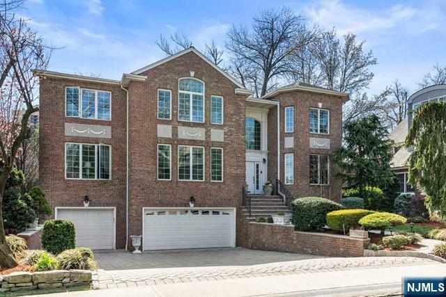 50 Claremont Road  Fort Lee NJ 07024 photo