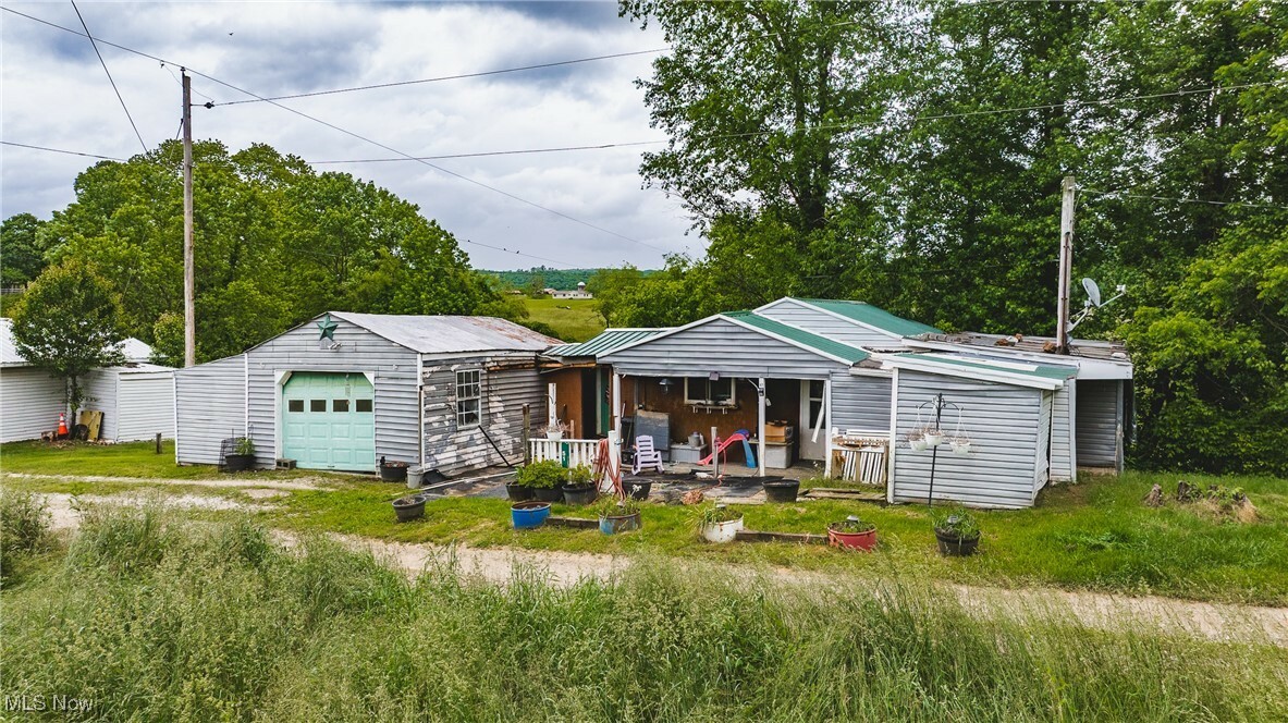 Property Photo: 51 Lock 3 Road WV 26143