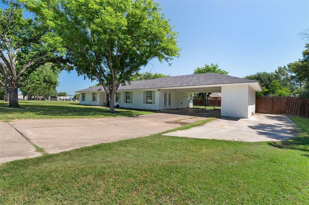 Property Photo: 3701 Nocona Drive TX 76049