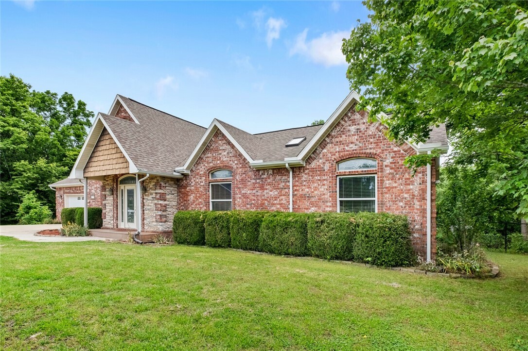 Property Photo: 13810 State Highway 16 AR 72704