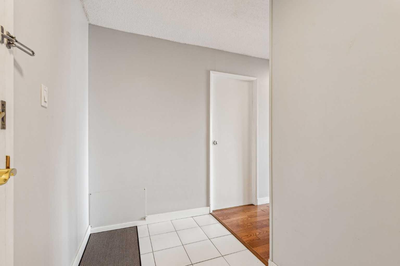 Photo de la propriété: 537 14 Avenue SW 601 AB T2R 0M7