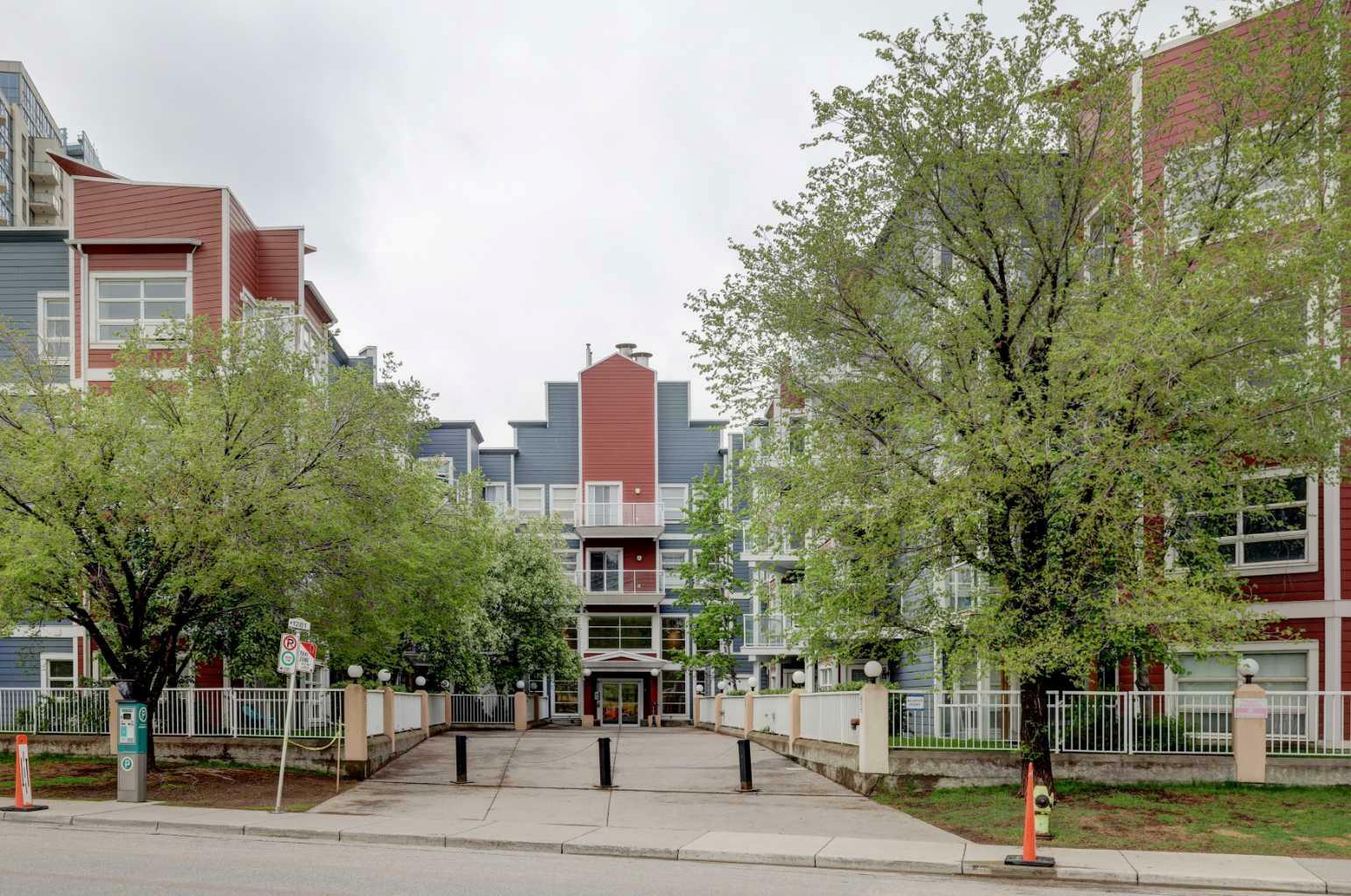 Property Photo: 333 Riverfront Avenue SE 349 AB T2G 5R1