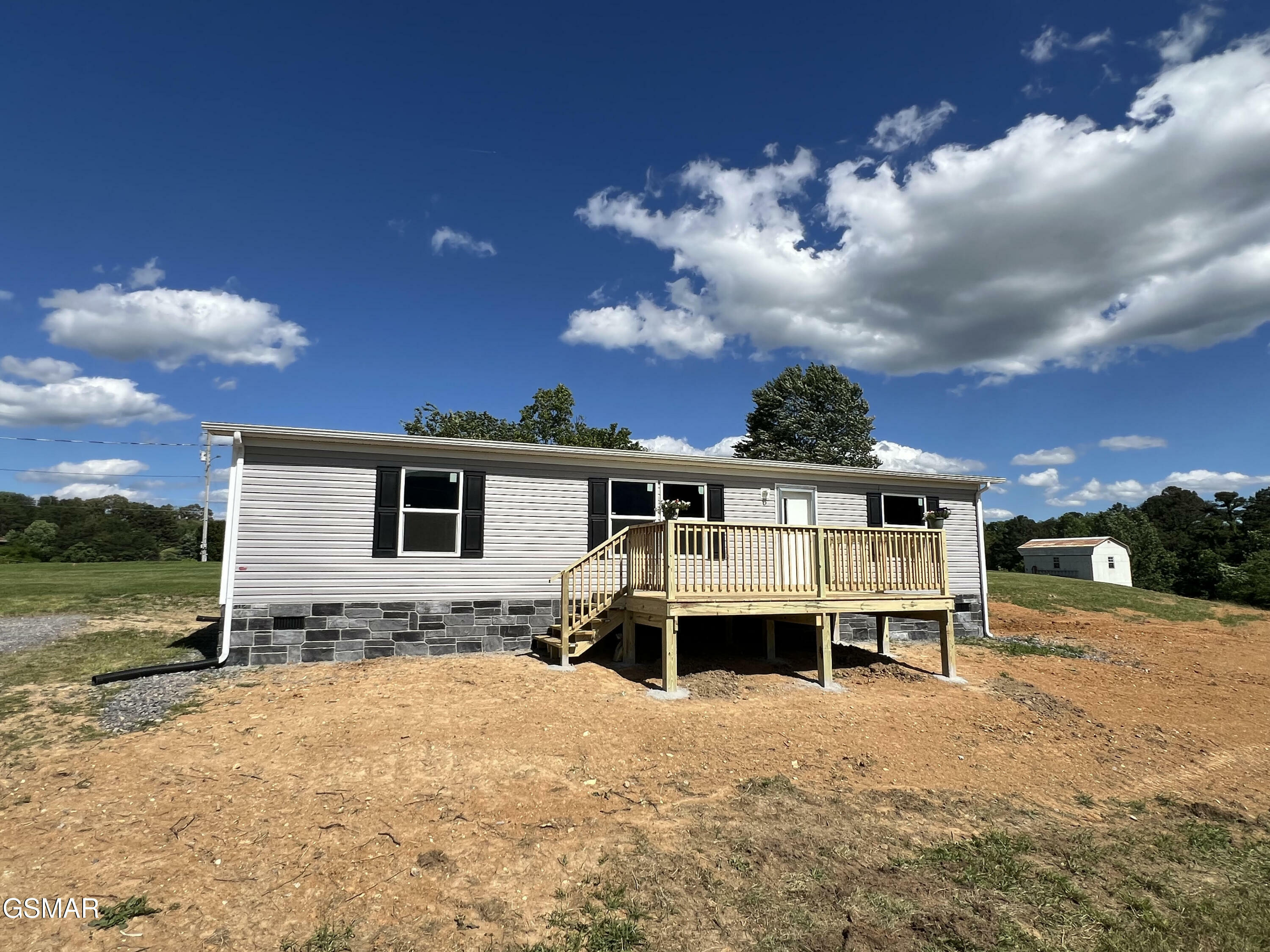 Property Photo: 127 English Mountain Road TN 37821