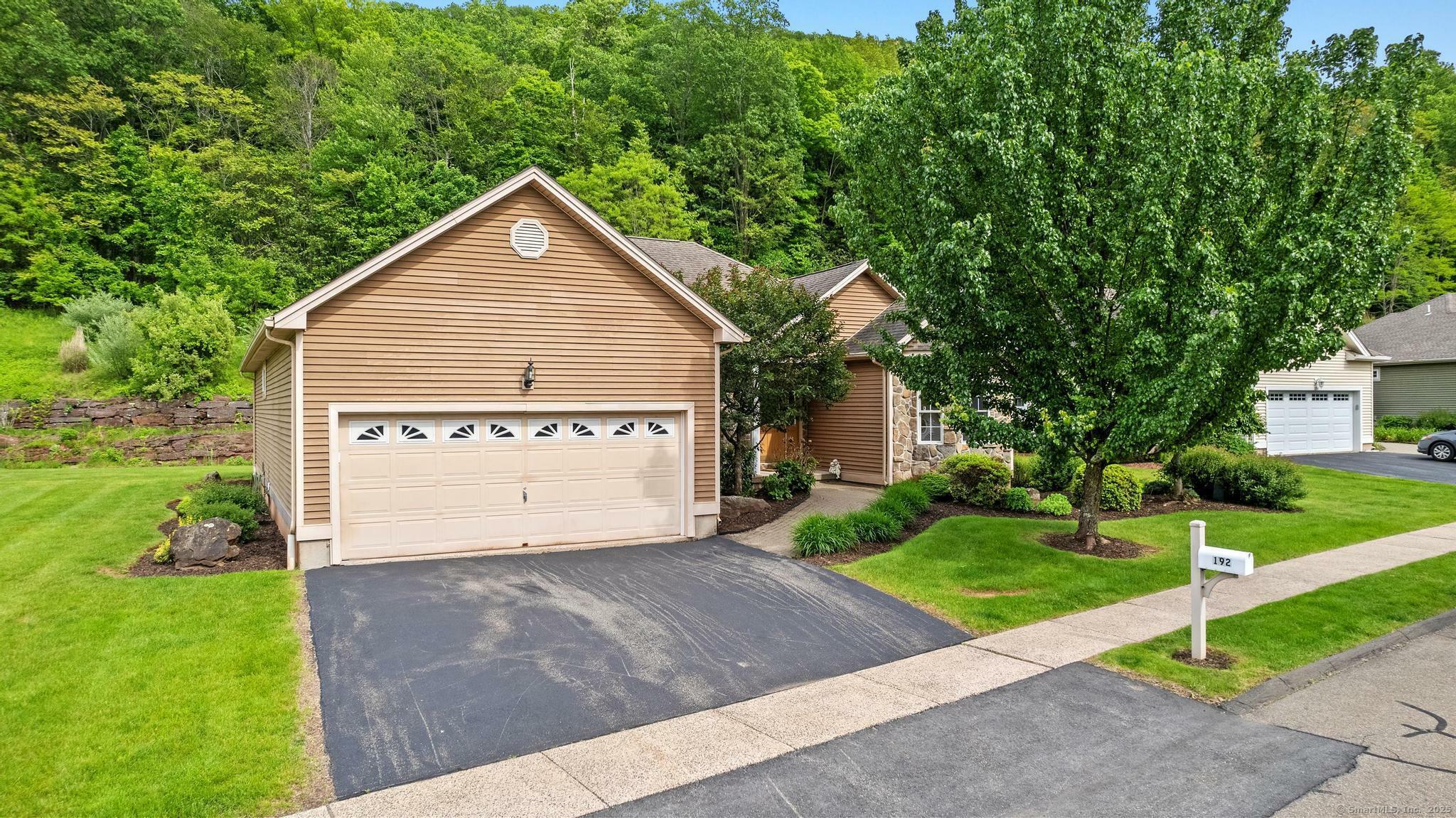 Property Photo: 192 Rosewood Lane 192 CT 06037