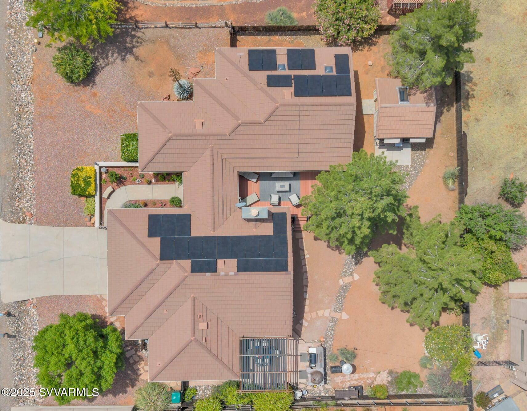 Property Photo: 35 Broken Lance Way AZ 86351