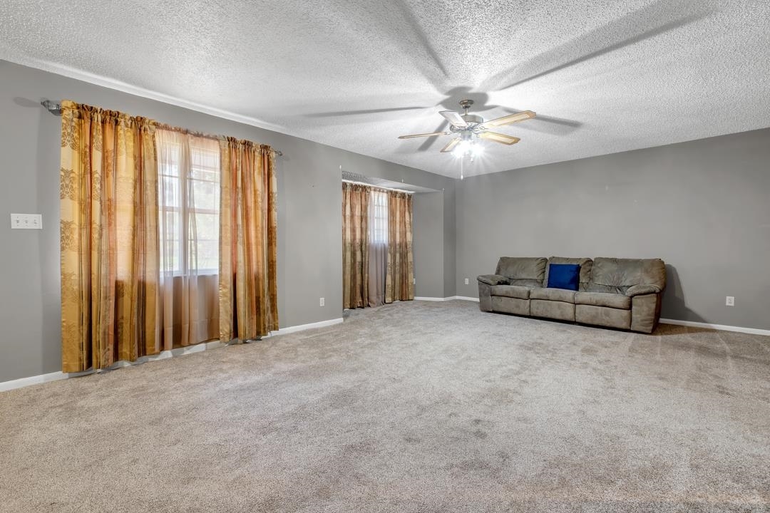 Property Photo: 820 Essex Drive FL 32304