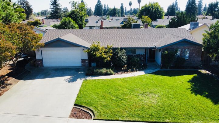 3507 W Howard Avenue  Visalia CA 93277 photo